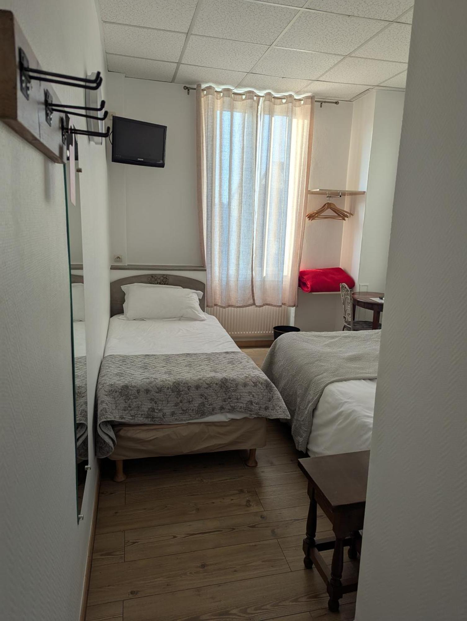 Hotel Du Parc Montélimar Стая снимка