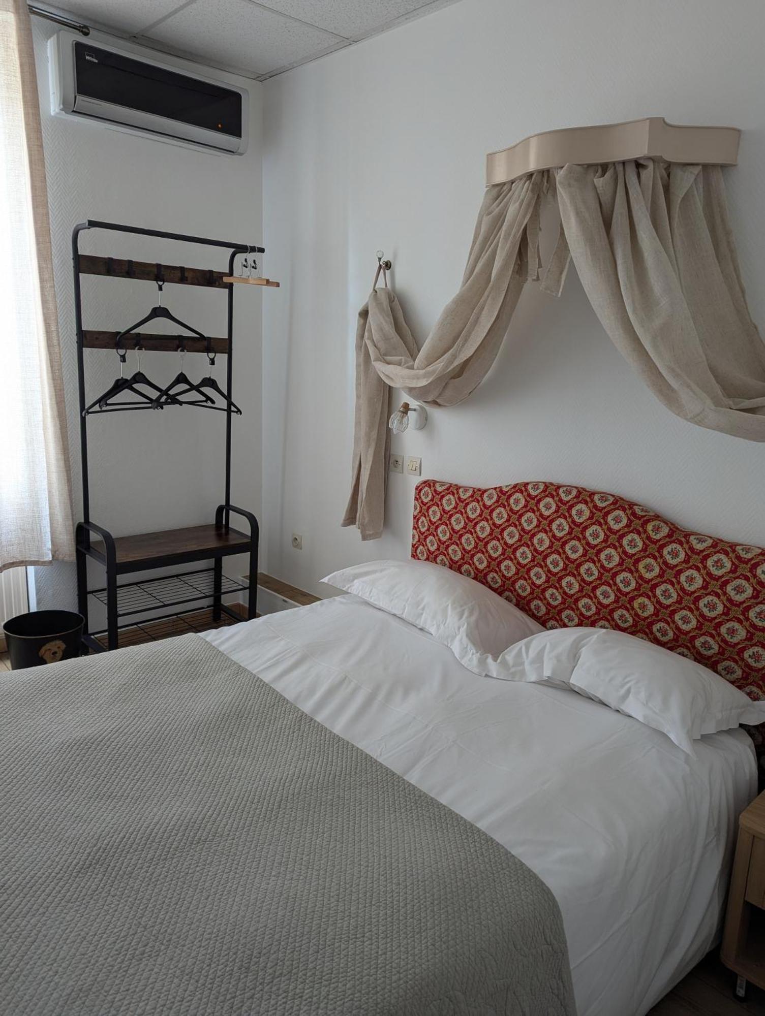 Hotel Du Parc Montélimar Стая снимка