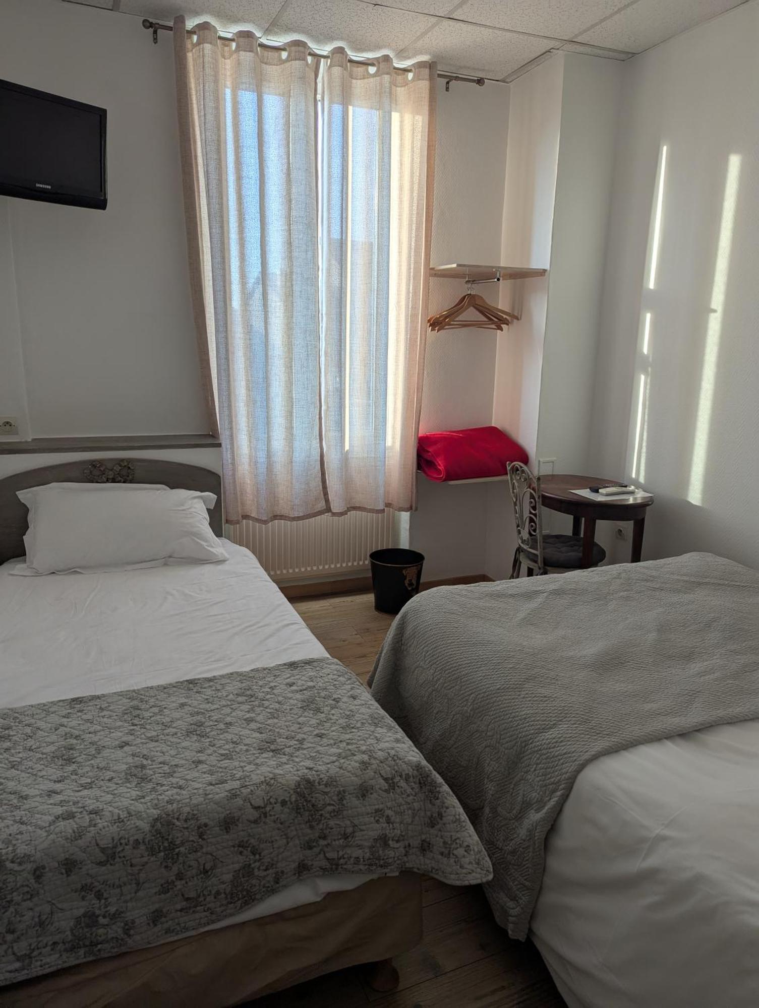 Hotel Du Parc Montélimar Стая снимка